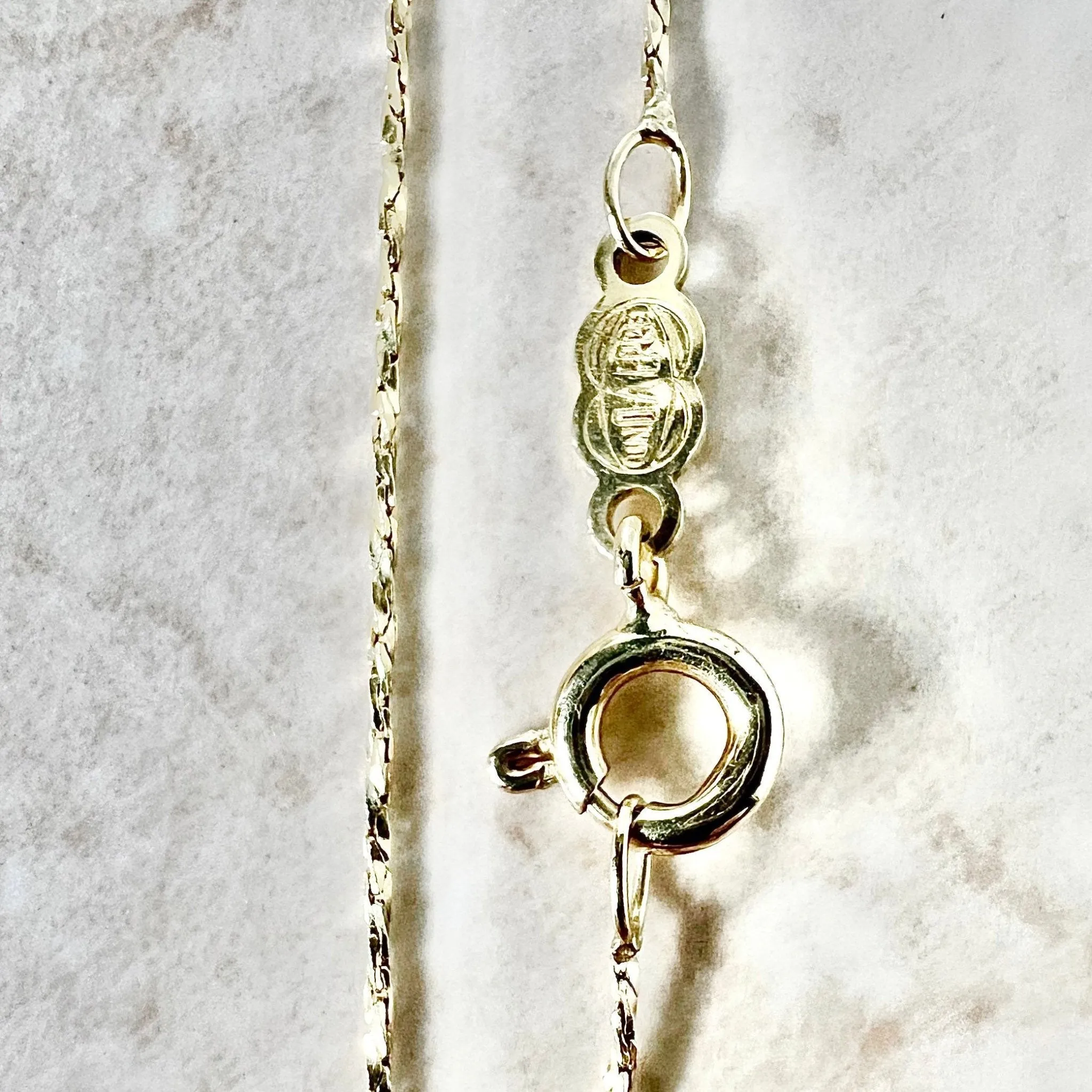 Vintage Italian 18 Karat Yellow Gold 16.25 Inches Chain Necklace By UnoAErre