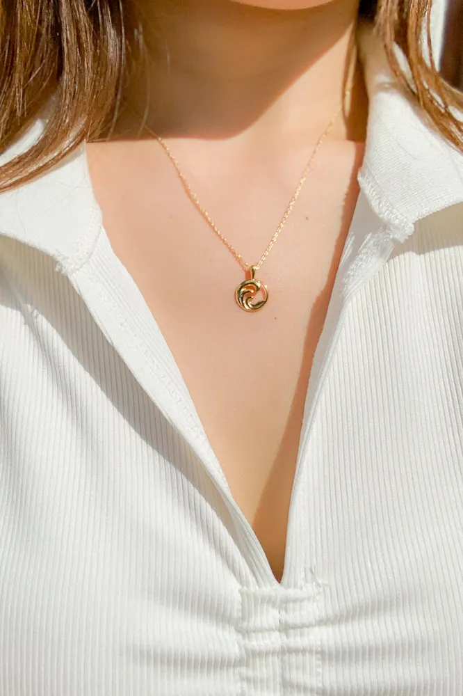 Wave Chain Necklace