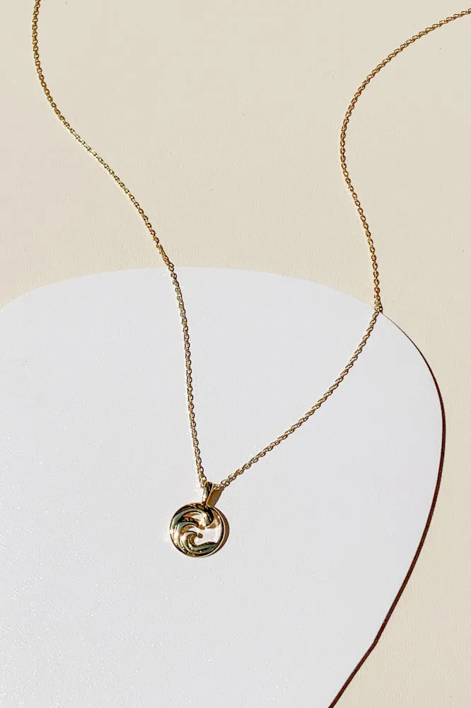 Wave Chain Necklace