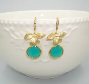 Wedding Jewelryl Bridesmaid Gift Bridesmaid Earrings Mint Opal Teardrop Framed Gold Flower Earrings.