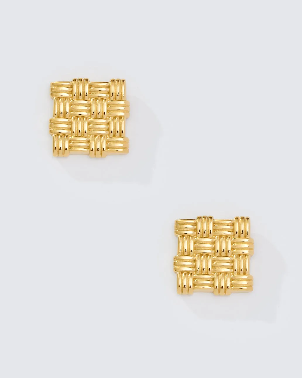 WOVEN SQUARE STUD