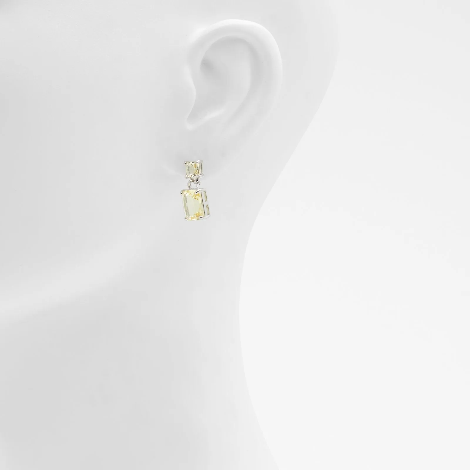Zinnia Earring